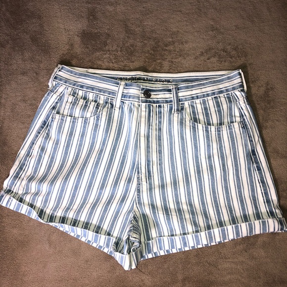 3/$15 5/$25 AMERICAN EAGLE STRIPED SHORTS - Picture 1 of 5
